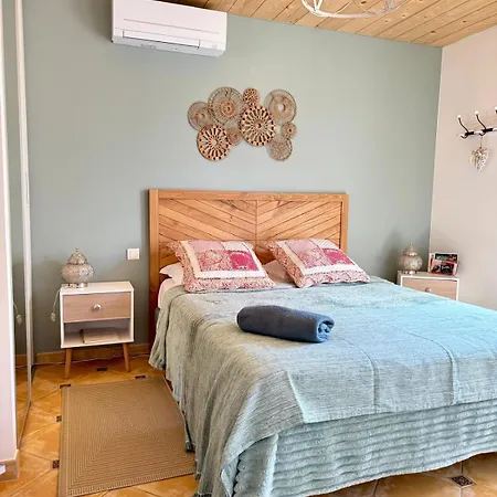 Couette-café Mon Petit Coin De Paradis 3*